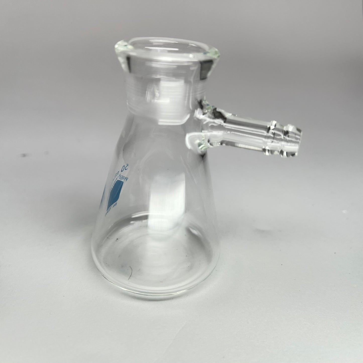 PYREX® VISTA™ 50 mL Micro Filtering Flasks with Sidearm Tubulation Lot of 5