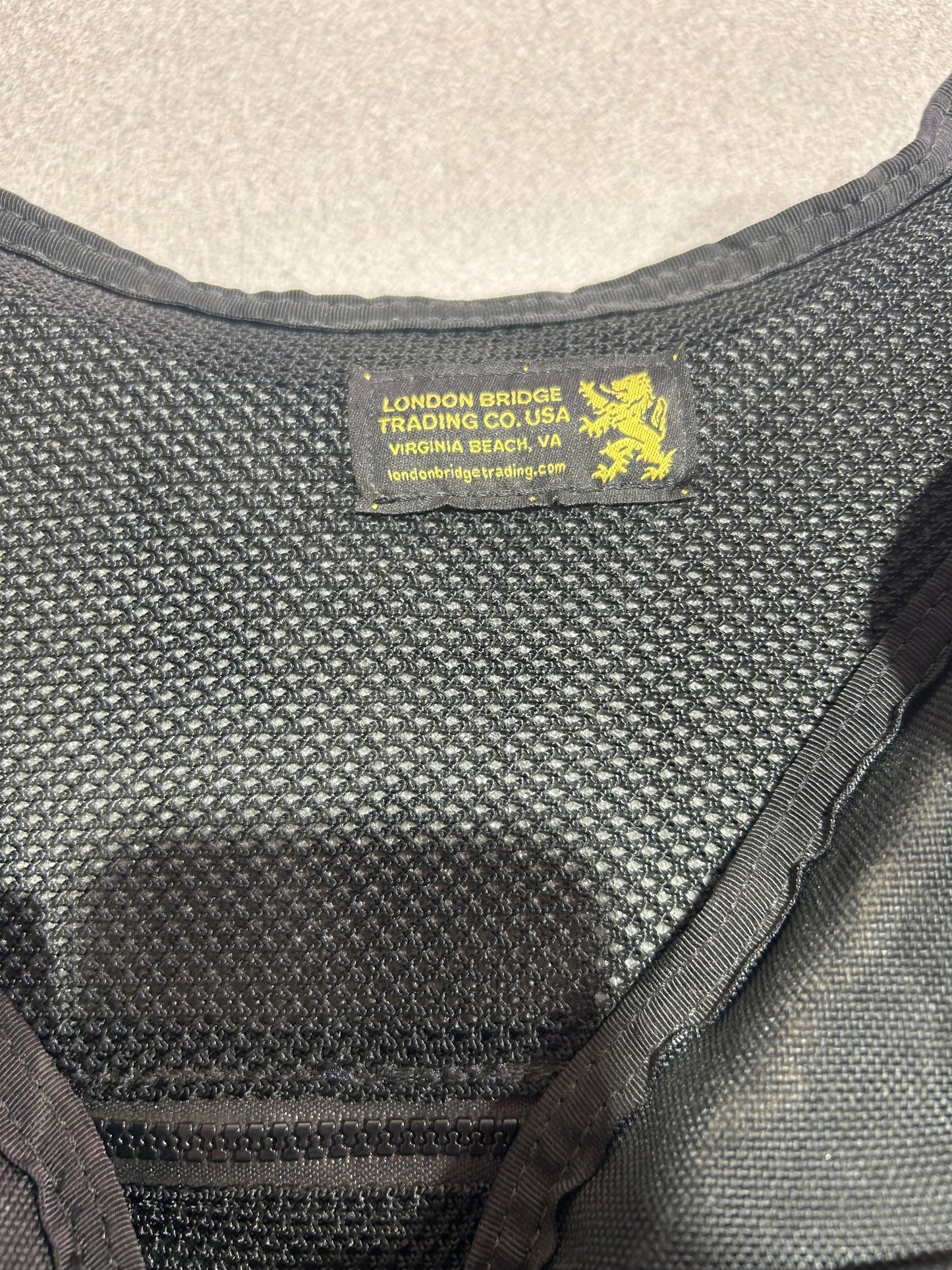 London Bridge Trading Co LBT-1620G-R (RH) Tactical Vest w/ Flotation, Black.