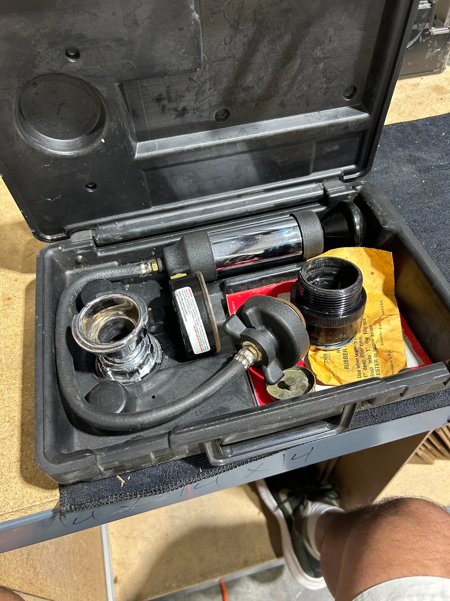 Stant Cooling System Tester, Metallic