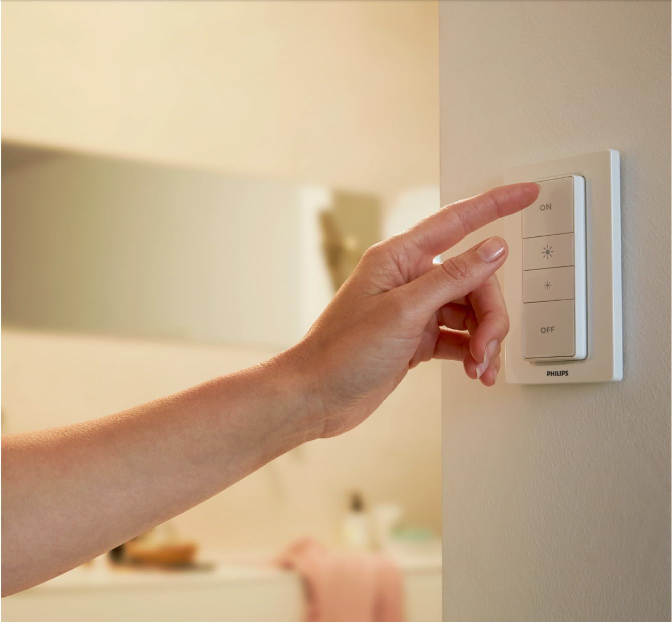 Hue Dimmer Switch with Remote V1, White 1 Pack Philips Controls On/Off and Dimming Of Hue Lights