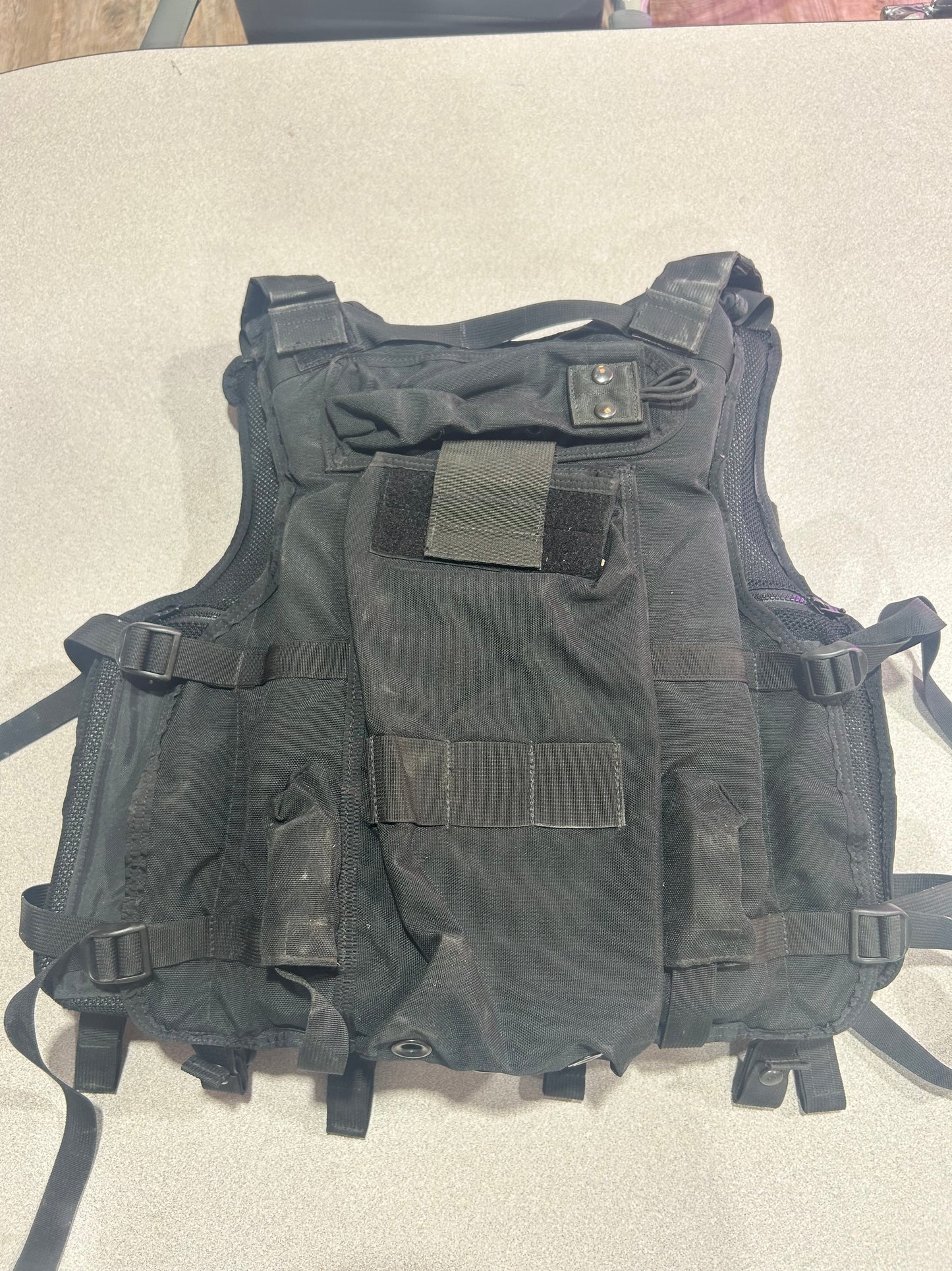 London Bridge Trading Co LBT-1620G-R (RH) Tactical Vest w/ Flotation, Black.