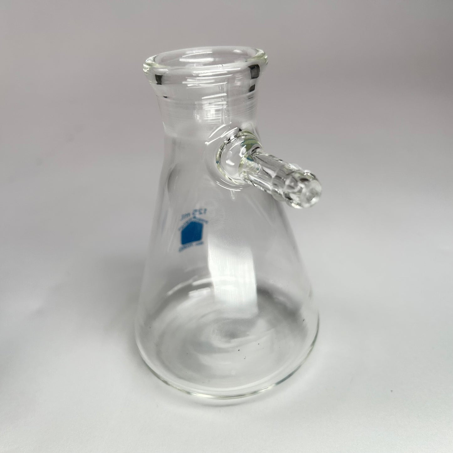 PYREX® VISTA™ 125 mL Micro Filtering Flasks with Sidearm Tubulation Lot of 3