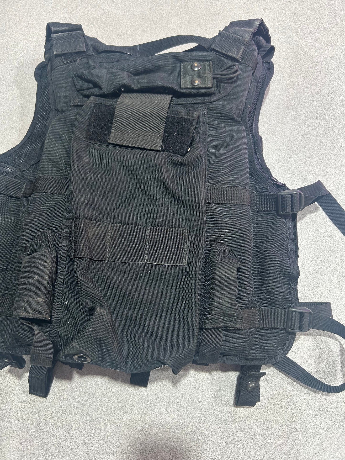 London Bridge Trading Co LBT-1620G-R (RH) Tactical Vest w/ Flotation, Black.