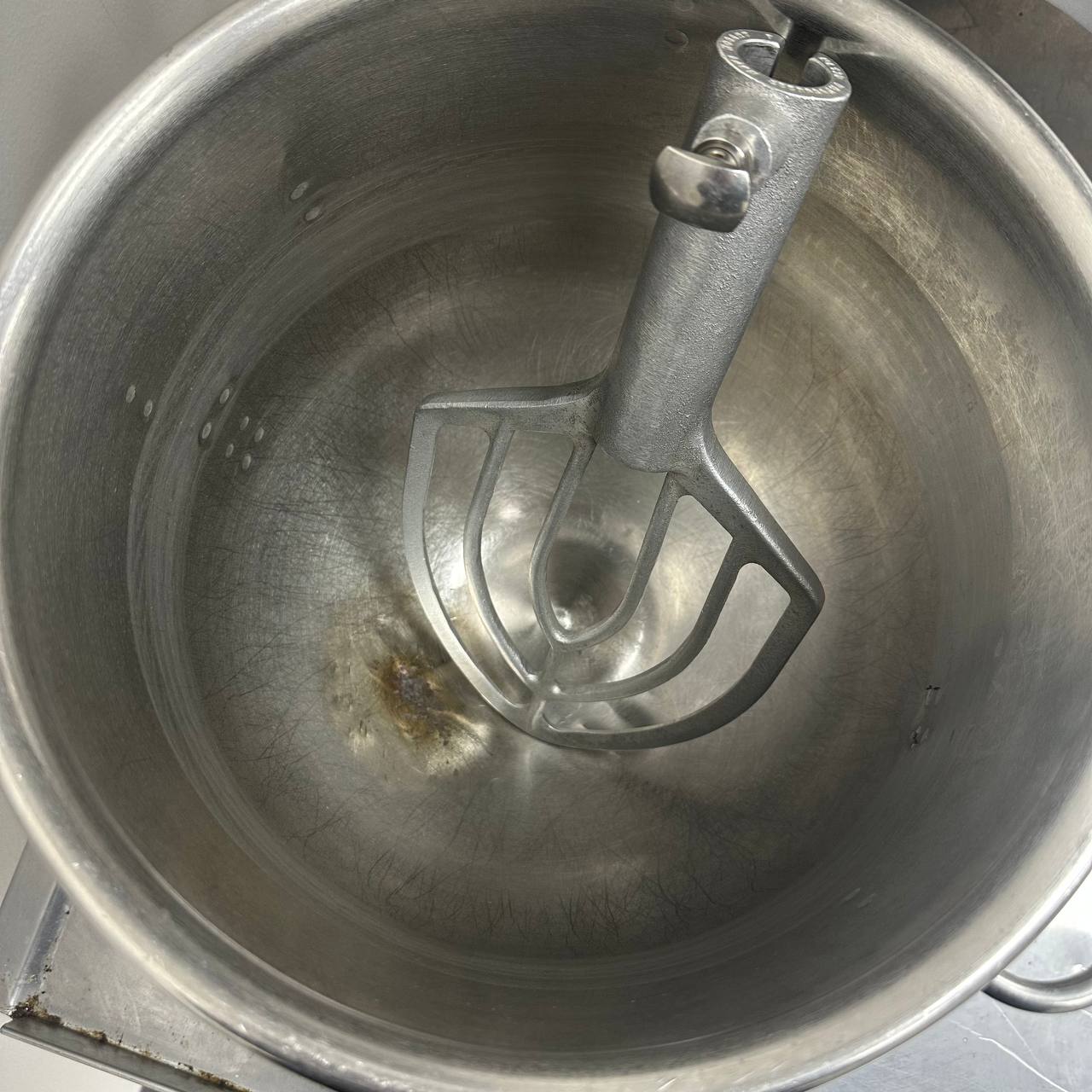 Hobart Legacy HL120 12-Quart Mixer