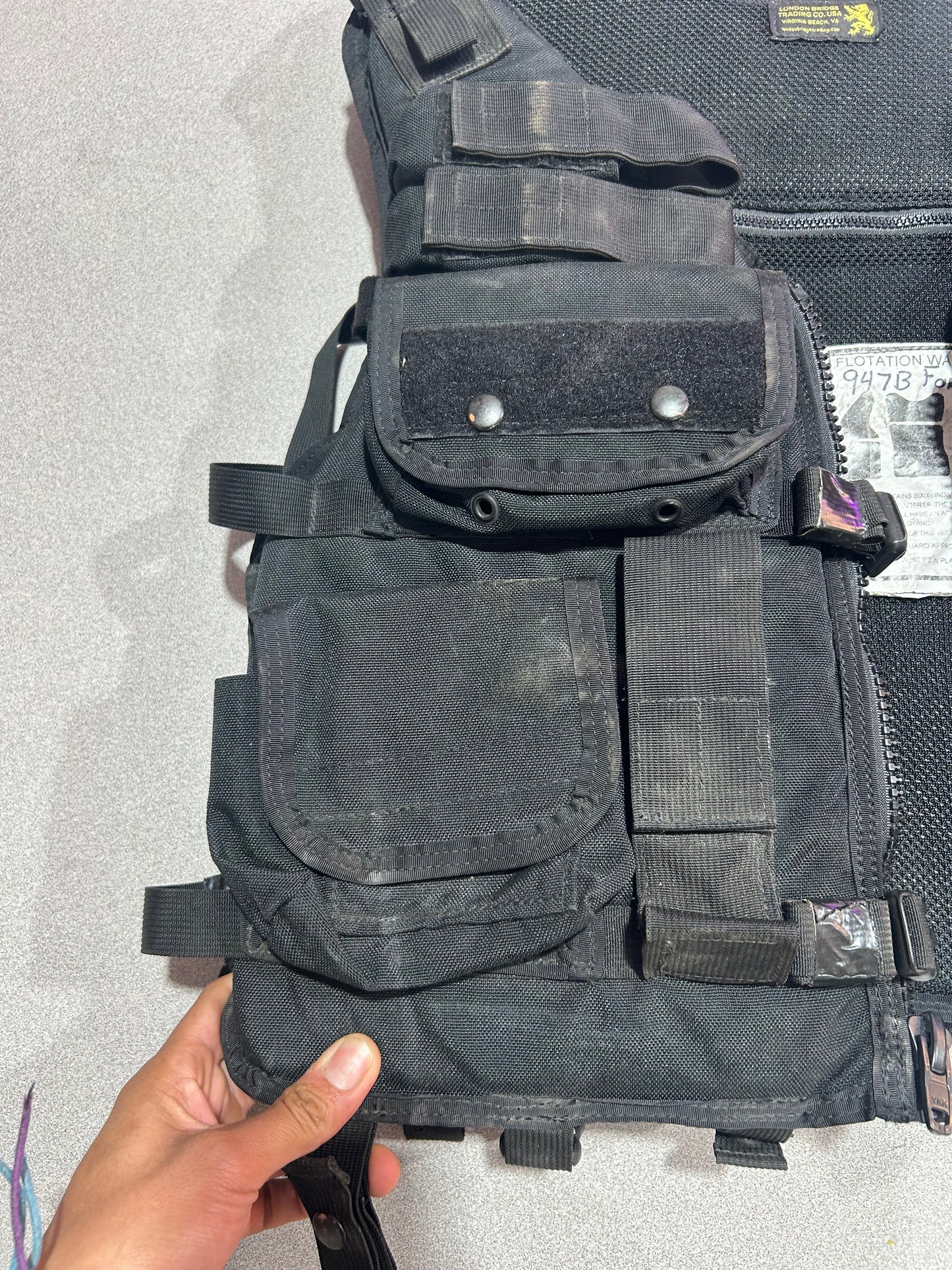 London Bridge Trading Co LBT-1620G-R (RH) Tactical Vest w/ Flotation, Black.