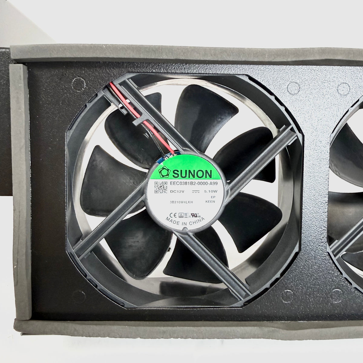 Generac ASUB00078 3 FAN ASSEMBLY Brand new in the box item