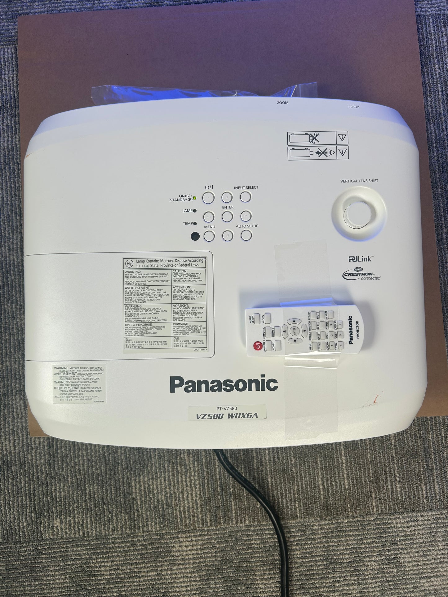 Panasonic PT-VZ580 5000-Lumen WUXGA 3LCD Projector 133 Hours