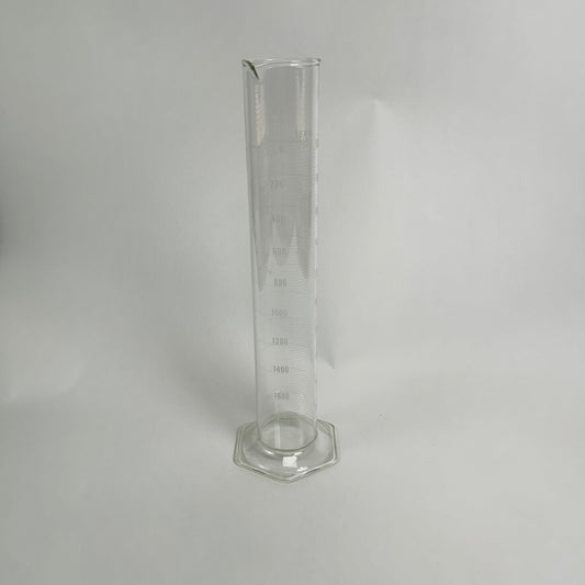 TEKK USA Graduated Cylinder, Class B, with White Double Metric Scale, 2000ml