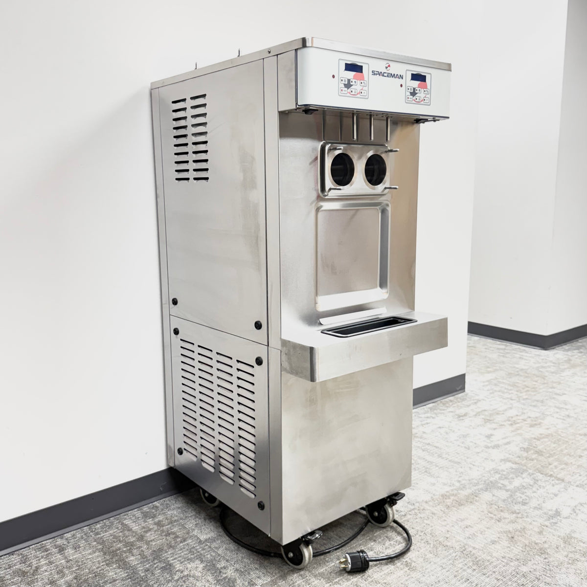 Spaceman 6250-C Twin Twist Soft Serve Ice Cream Machine Single Phase