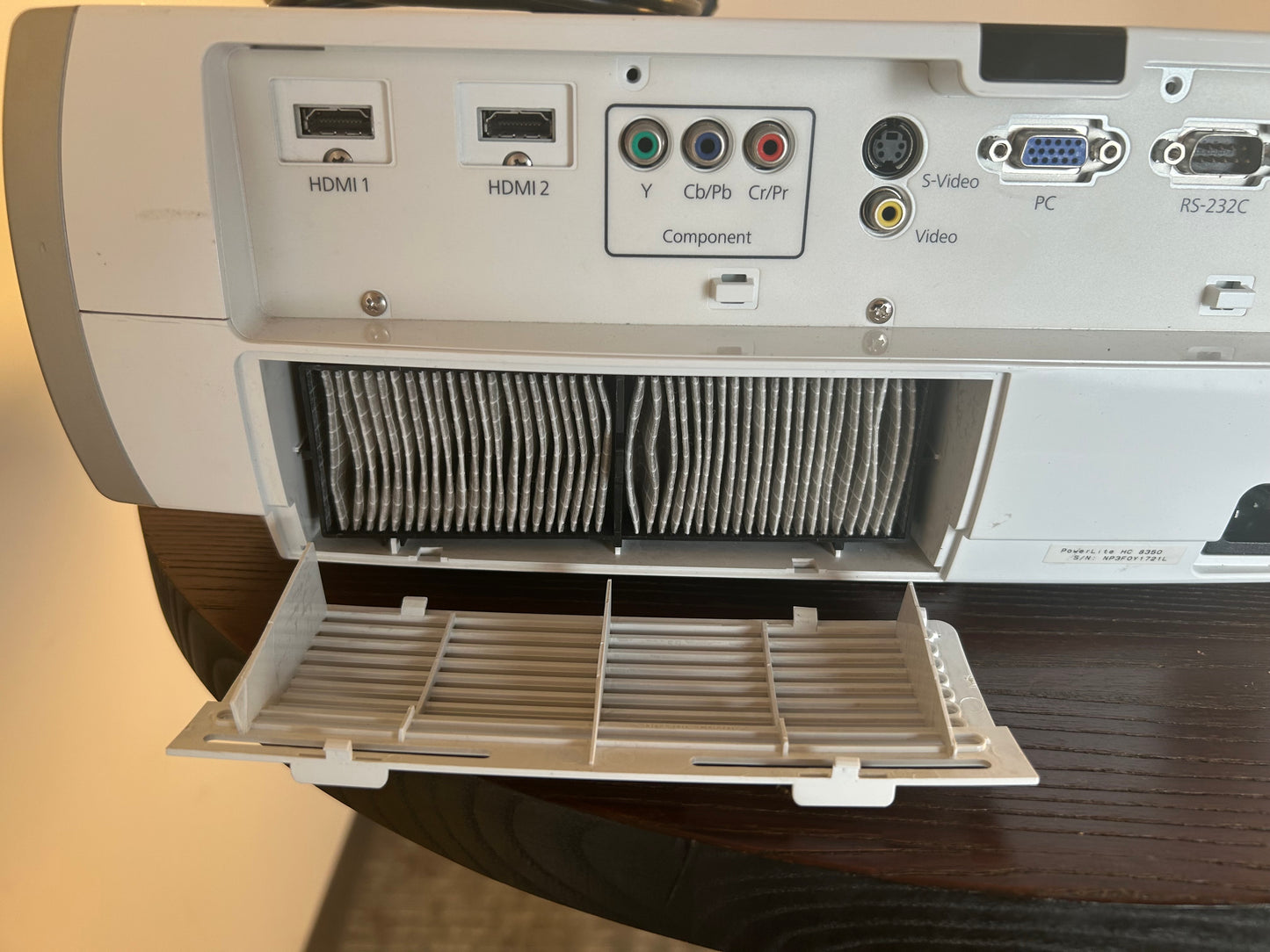 Epson HD PowerLite Home Cinema 8350 Projector - No Remote PARTS/REPAIR