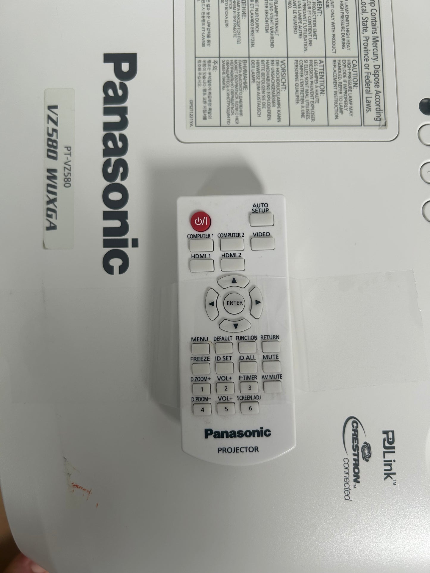 Panasonic PT-VZ580 5000-Lumen WUXGA 3LCD Projector 133 Hours