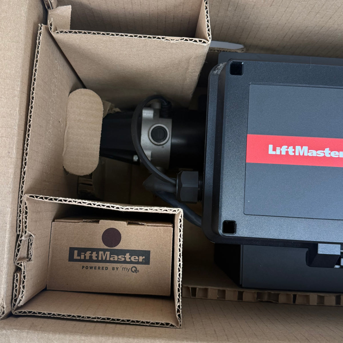 LiftMaster MAXUM TDC12X4BMC Trolley DC Commercial Door Operator – Extended Cycle