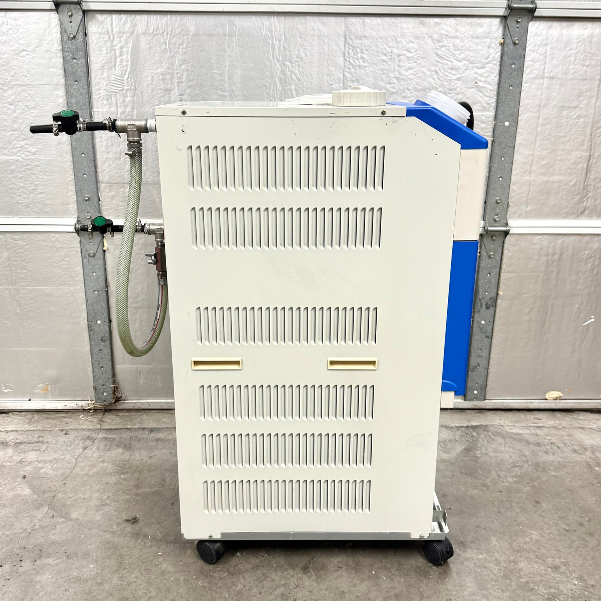 SMC Thermo-Chiller HRS050-AN-20-B – Industrial Recirculating Temperature Control System