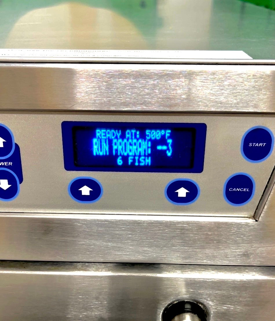 MerryChef 402S Series Commercial Microwave Convection Tabletop Oven 20v