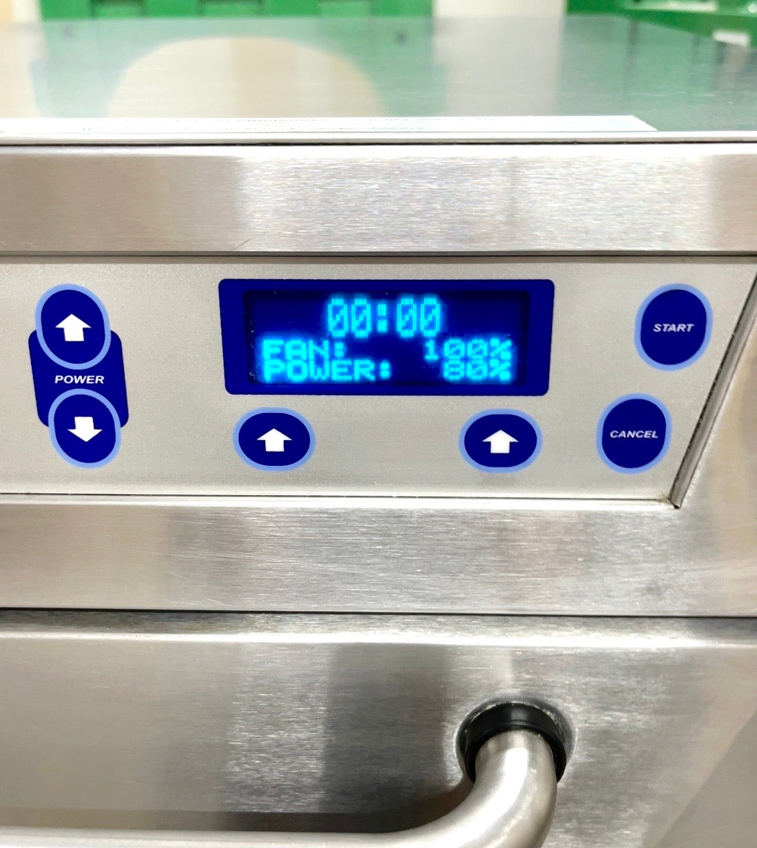 MerryChef 402S Series Commercial Microwave Convection Tabletop Oven 20v