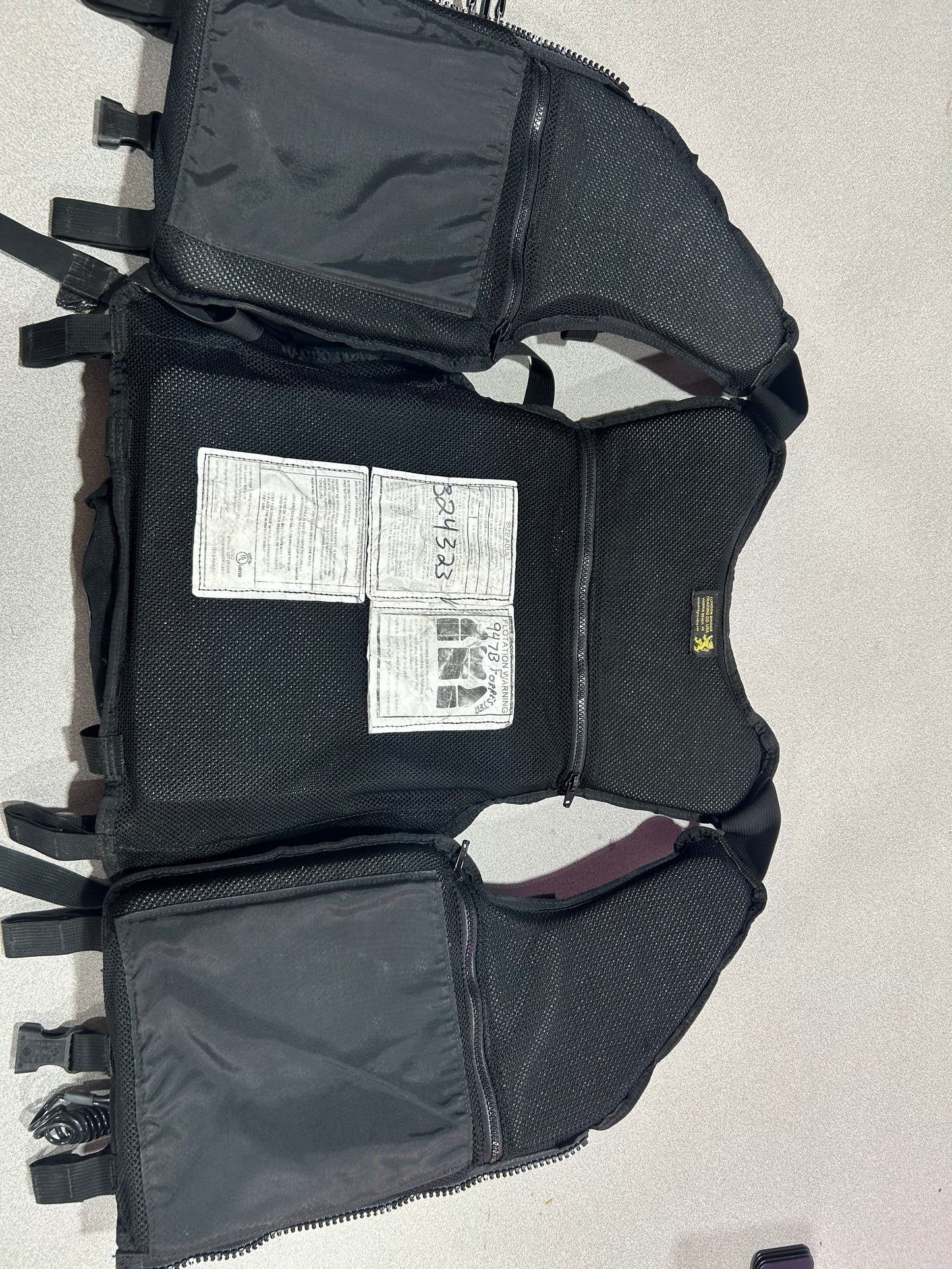 London Bridge Trading Co LBT-1620G-R (RH) Tactical Vest w/ Flotation, Black.