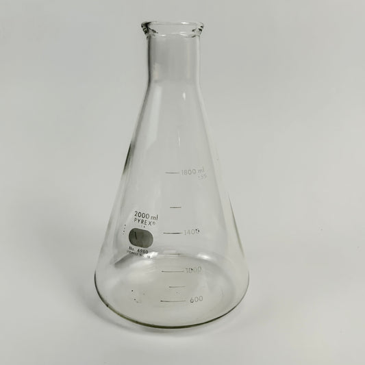 PYREX® 2000 ml Narrow Mouth Erlenmeyer Flasks with Heavy Duty Rim