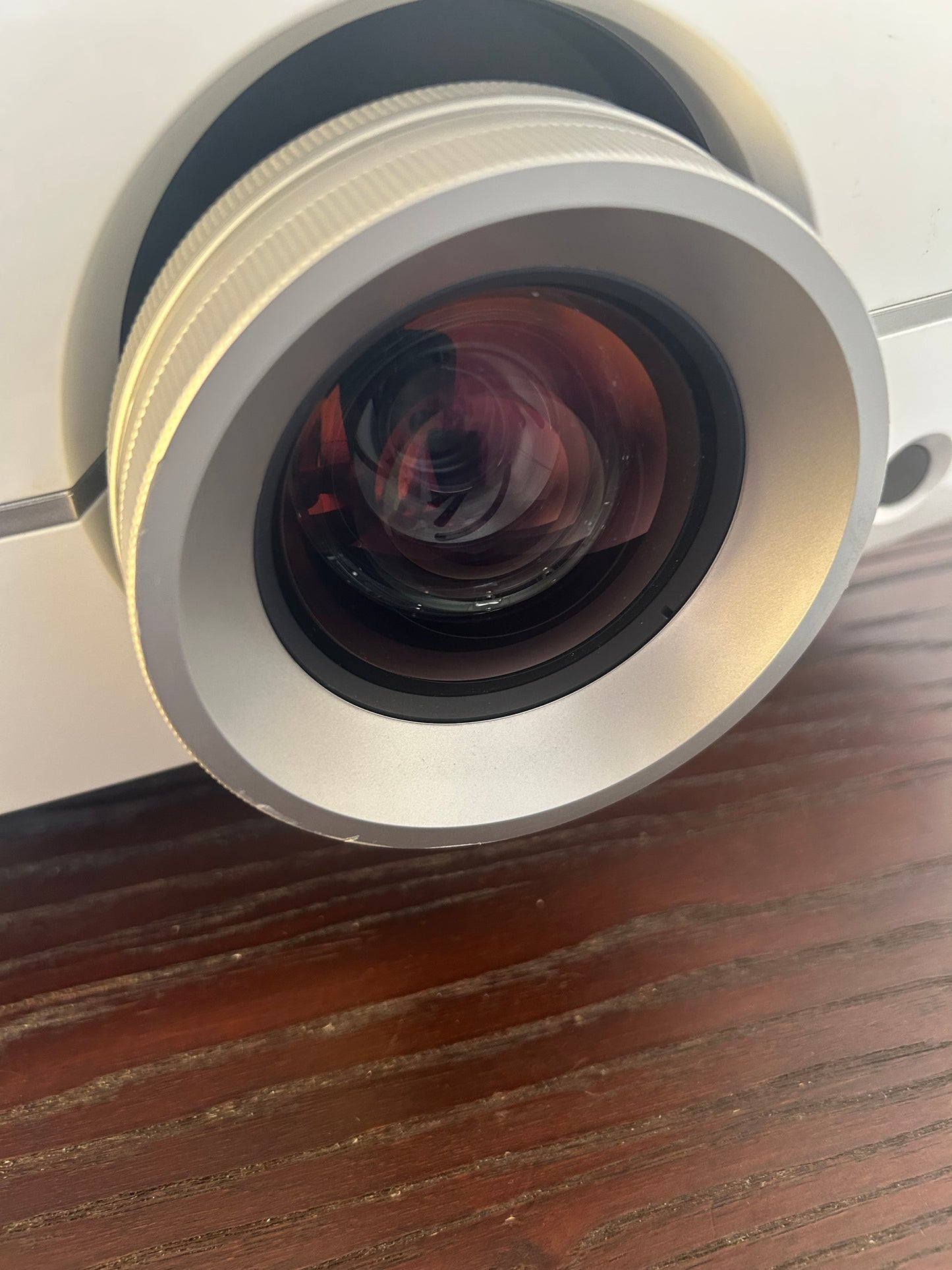Epson HD PowerLite Home Cinema 8350 Projector - No Remote PARTS/REPAIR