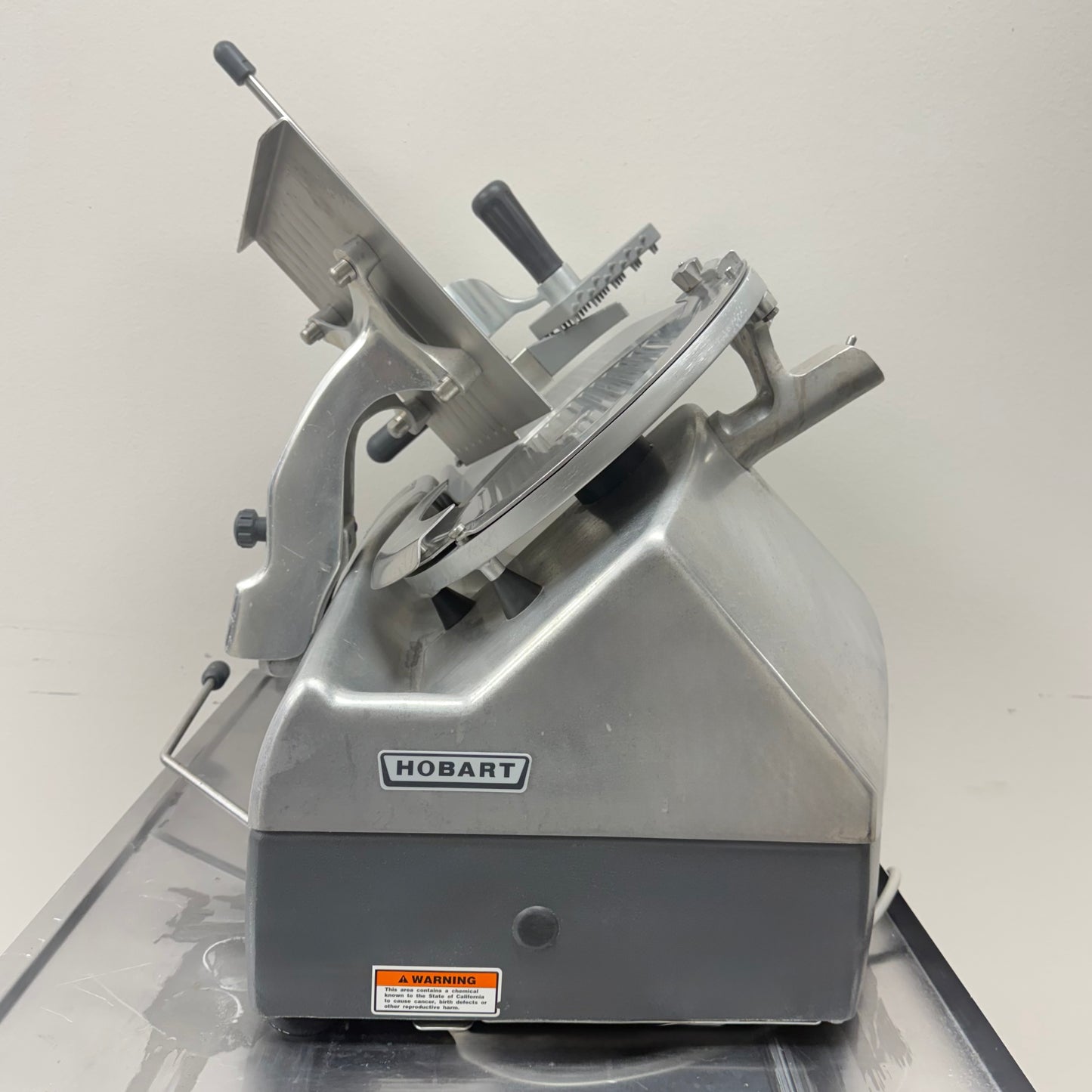 Hobart 2712 Automatic Commercial Meat & Deli Slicer