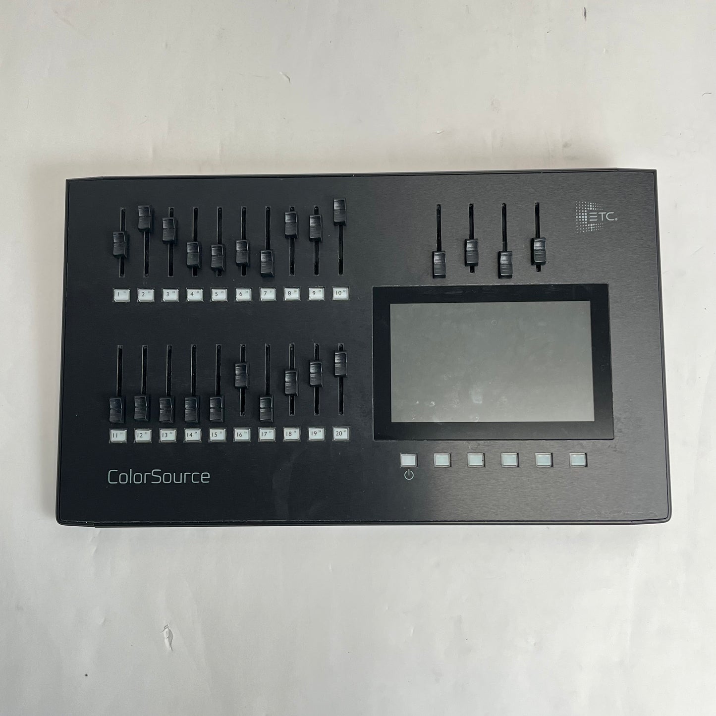 ETC ColorSource 20 lighting control 20 DMX Lighting Control Console 80-Channel