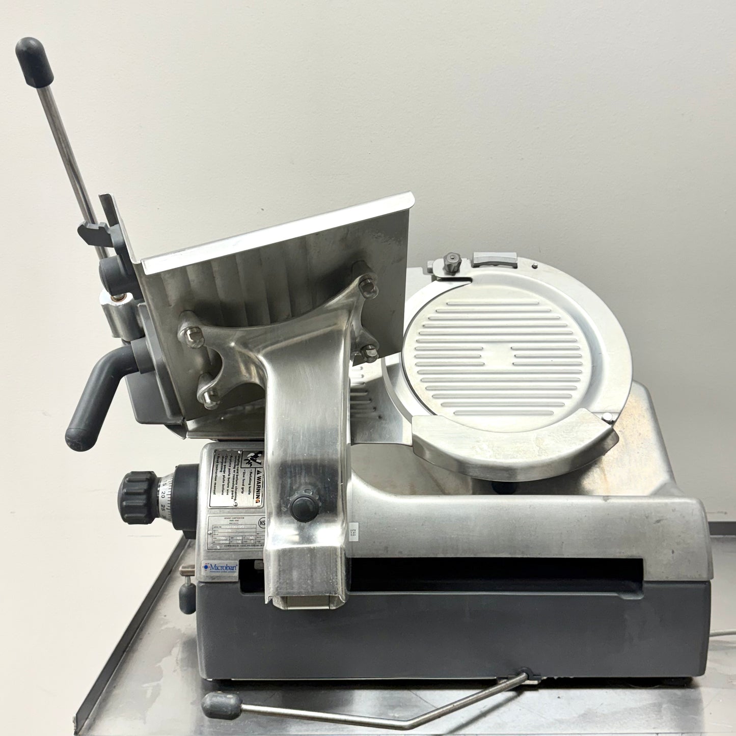 Hobart 2712 Automatic Commercial Meat & Deli Slicer