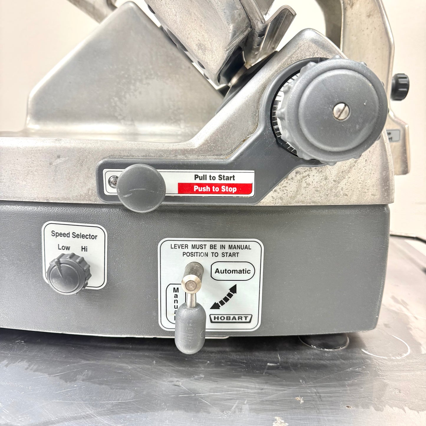 Hobart 2712 Automatic Commercial Meat & Deli Slicer
