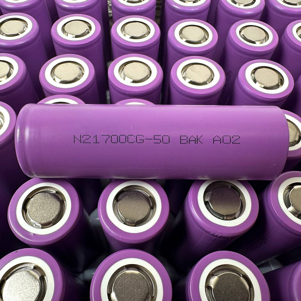 BAK N21700CG-50 21700 Li-ion Battery 5000mAh 3.6V 10A Box of 130