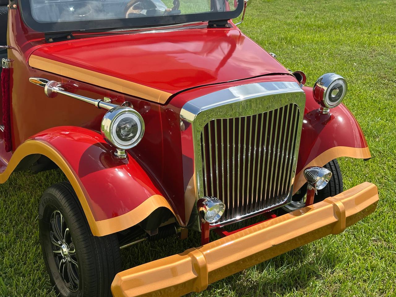 Vintage Electric 11-Passenger Sightseeing Cart
