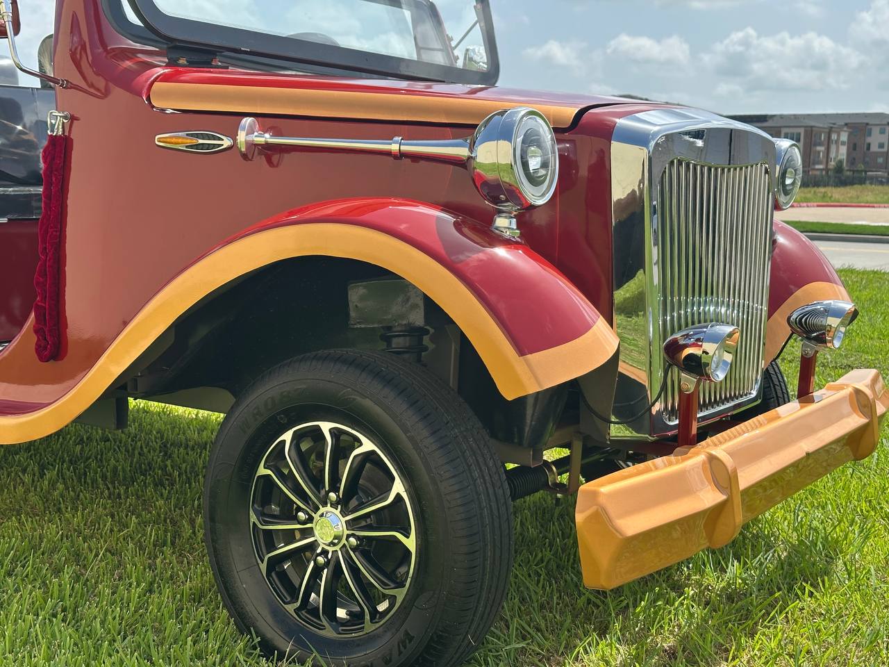 Vintage Electric 11-Passenger Sightseeing Cart