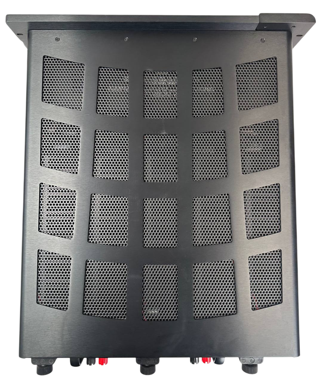 Theta Digital Dreadnaught III 7‑Channel 230V Rackmount Power Amplifier