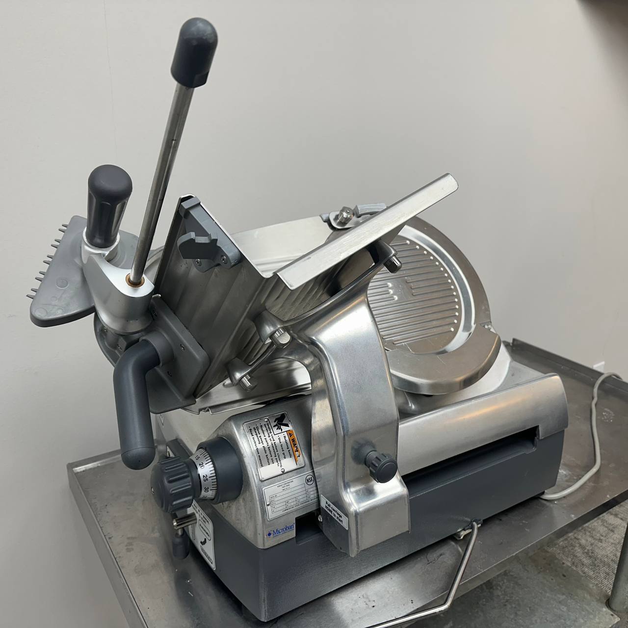 Hobart 2712 Commercial Meat & Deli Slicer