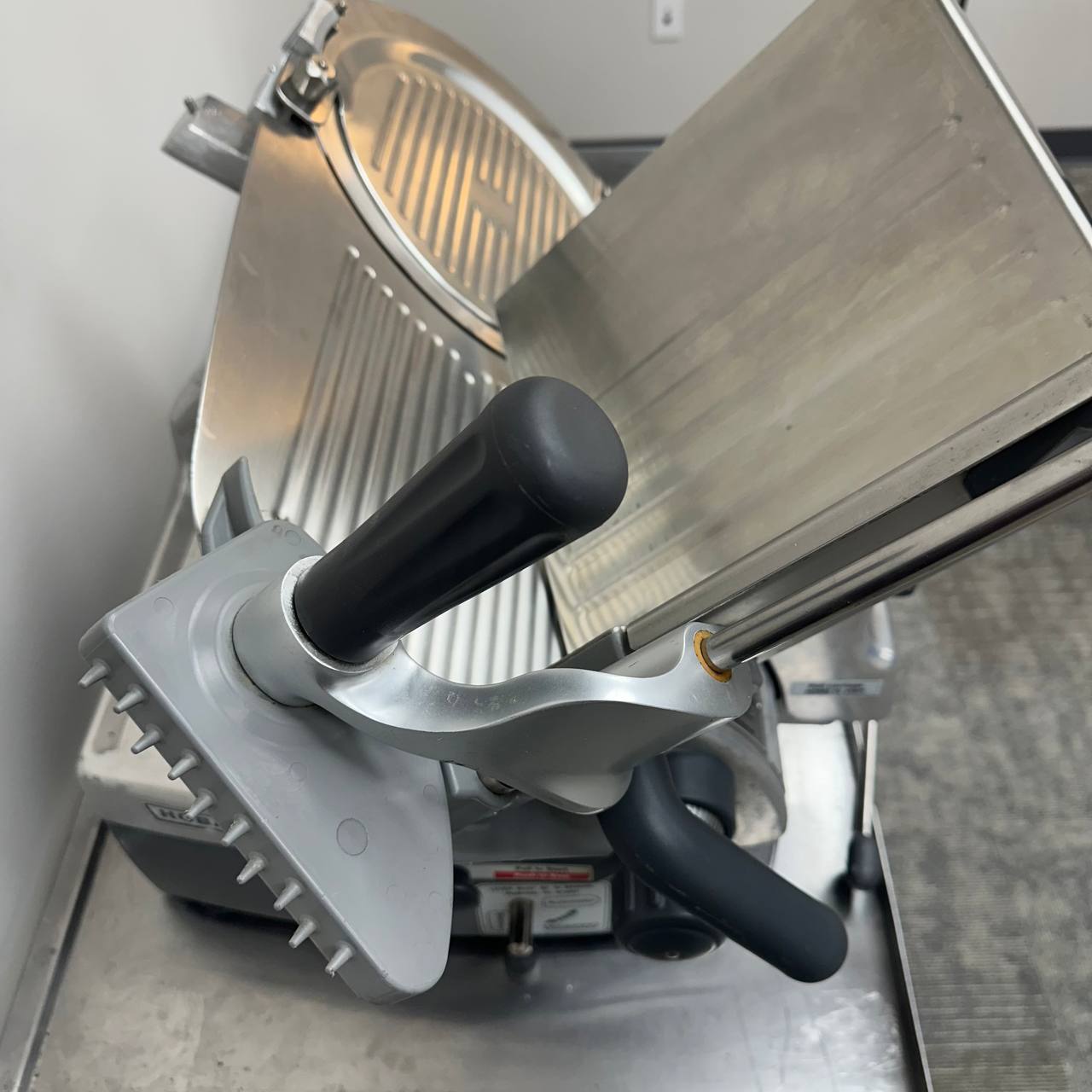 Hobart 2712 Commercial Meat & Deli Slicer