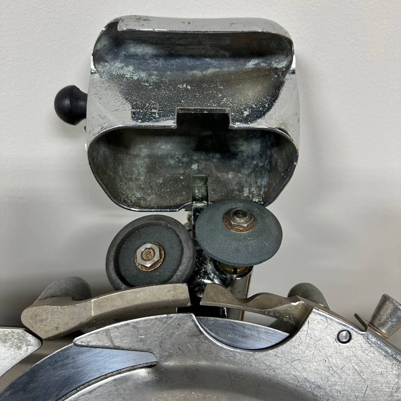 Globe Meat Slicer with attached sharpener