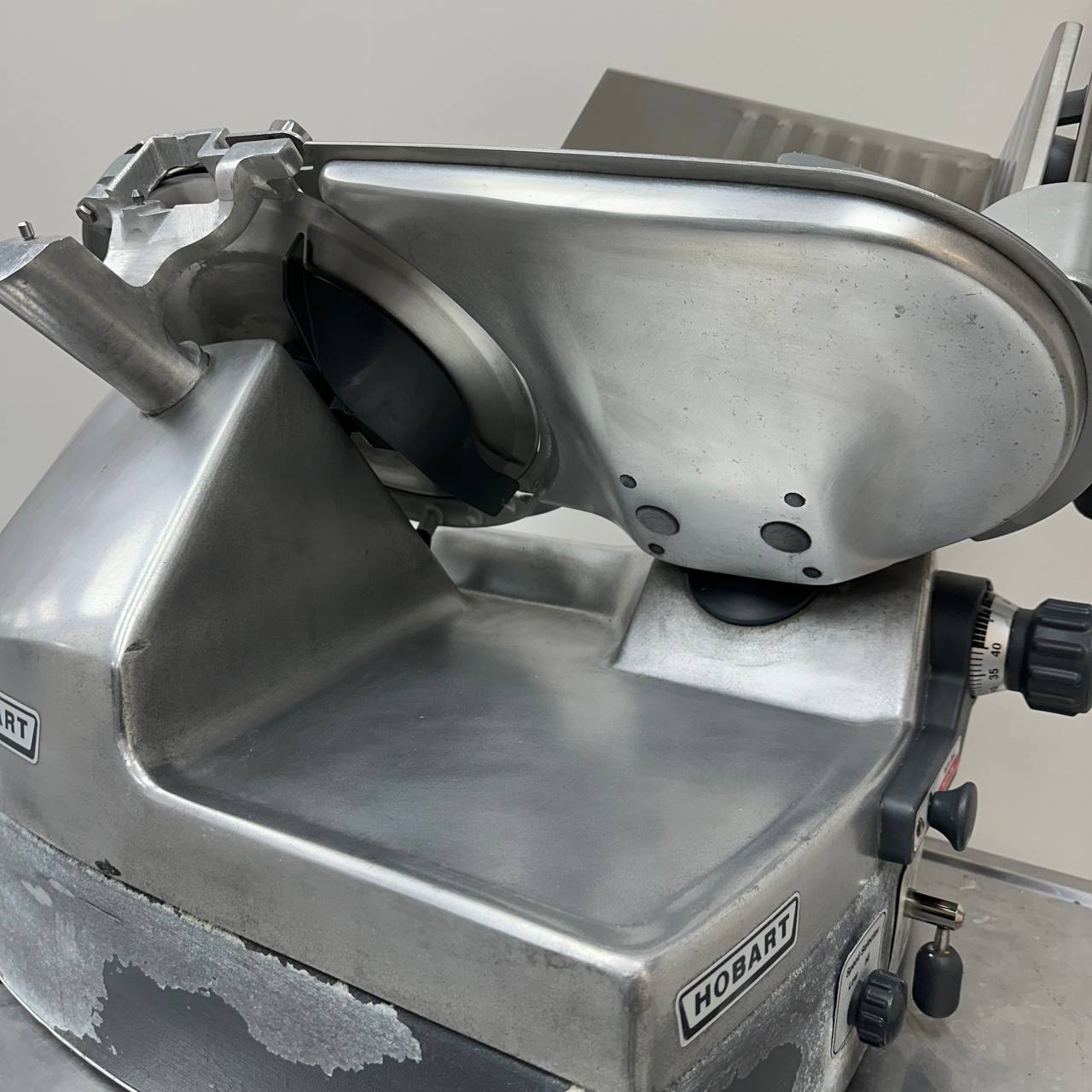 Hobart 2712 Commercial Meat/Deli Slicer – Tested & Working - No Sharpener Included