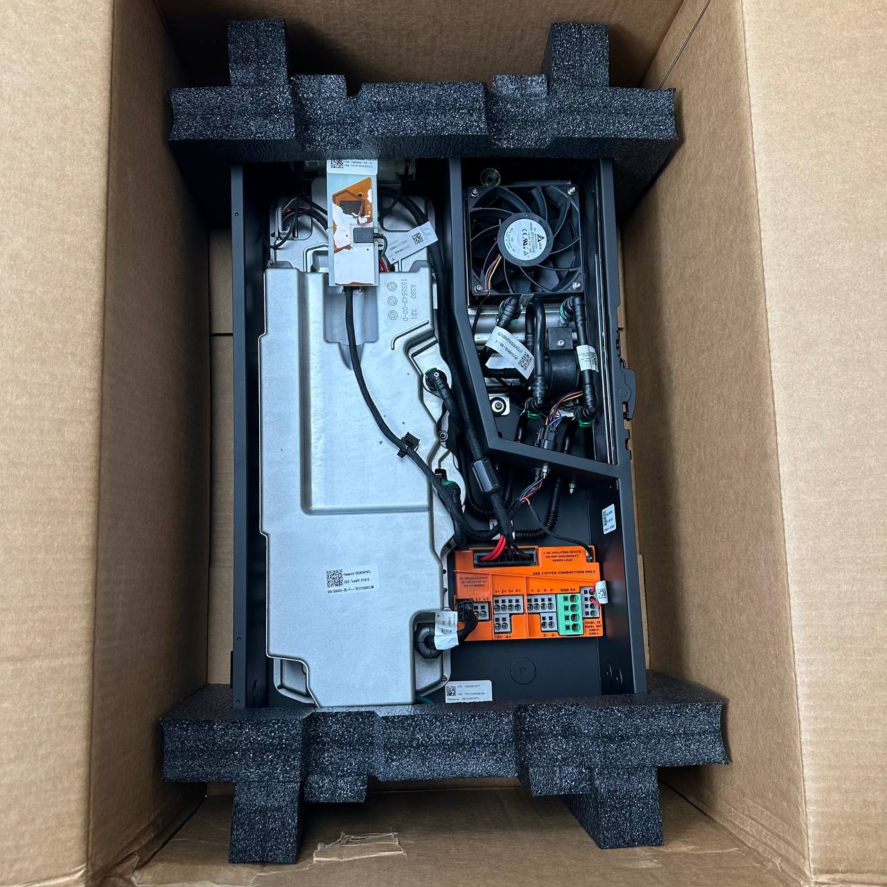 Tesla 3.8kW Solar Inverter 3800W Grid-Tie Powerwall Compatible 240V