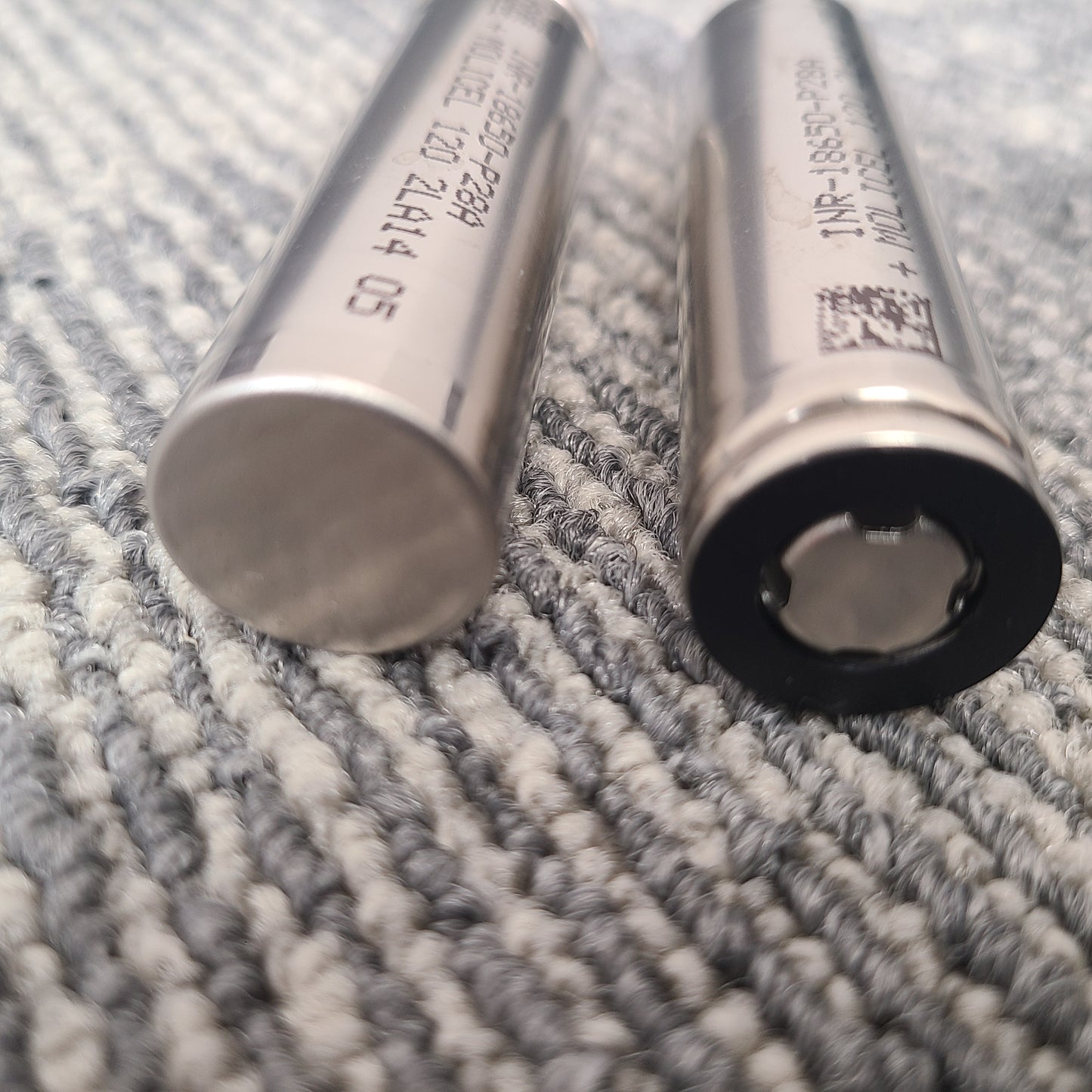 100 pcs MOLICEL 18650 2800 MAH 35A LiION BATTERY. INR-18650-P28A 10.3 Wh $1.75/cell
