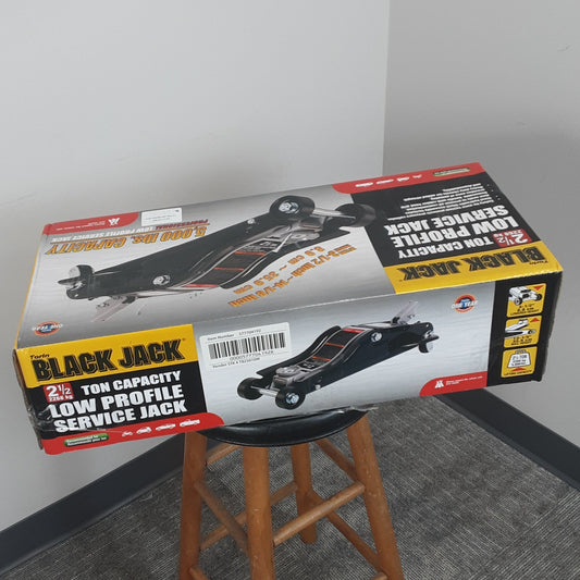 Black Jack T825010W 2.5 Ton Low Profile Floor Jack Black/Silver